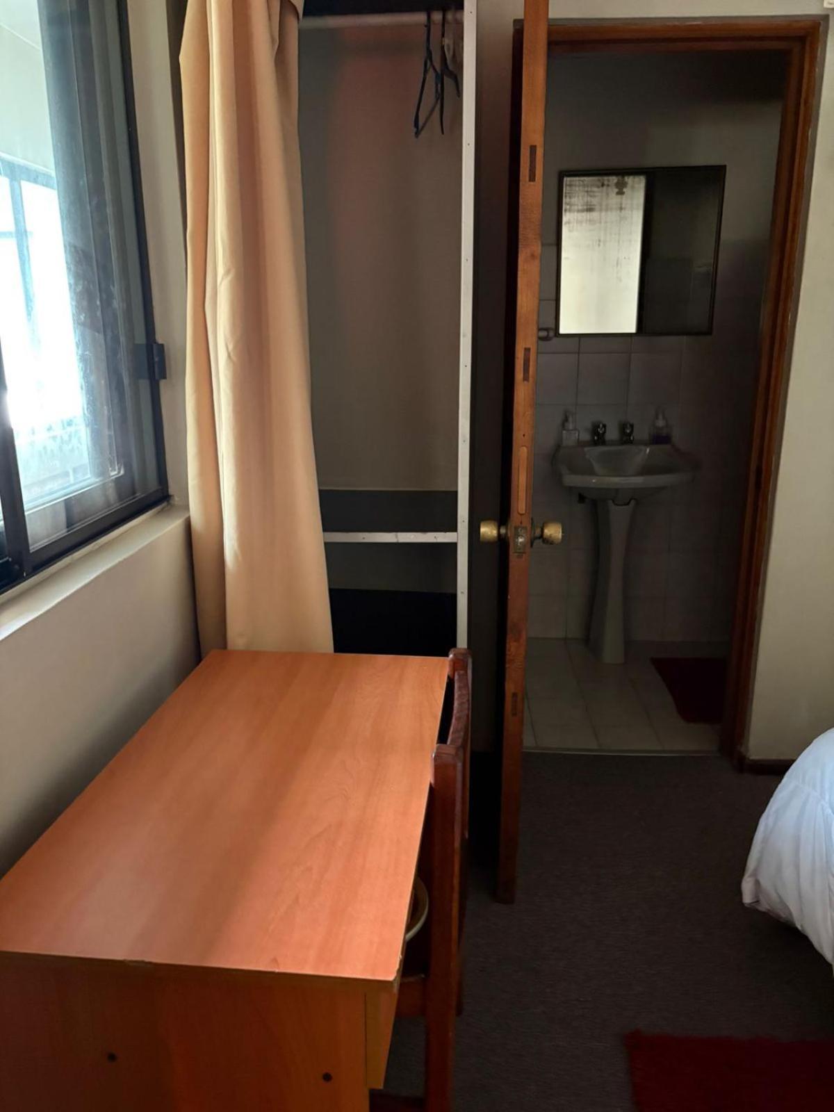 Hotel De La Avenida Chillán المظهر الخارجي الصورة